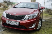 Kia Rio 1.6 MT 2013