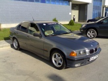 BMW 3 серия 318i MT 1992 BMW 3 серия 318i MT 1992