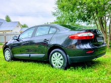 Renault Fluence 1.6 AT 2011 Renault Fluence 1.6 AT 2011