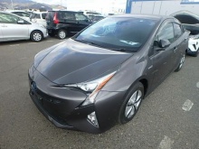 Toyota Prius 1.3 MT 2016 Toyota Prius 1.3 MT 2016