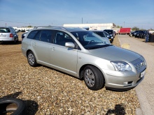 Toyota Avensis 2.0 D MT 2004 Toyota Avensis 2.0 D MT 2004
