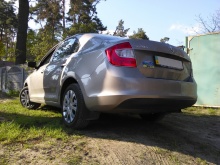 Skoda Rapid 1.6 AT 2013 Skoda Rapid 1.6 AT 2013