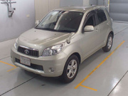 Toyota Rush 1.5 MT 4WD 2010