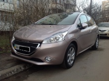 Peugeot 208 1.2 VTi MT 2013 Peugeot 208 1.2 VTi MT 2013