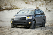 Toyota Sequoia 5.7 AT 4WD 2012