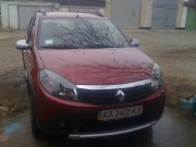 Renault Sandero 1.6 MT 2011