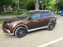 Toyota RAV4 2017