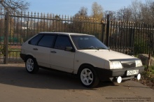 ВАЗ (Lada) 2109 1.3 MT 1988 ВАЗ (Lada) 2109 1.3 MT 1988