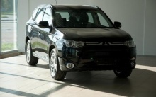 Mitsubishi Outlander 2.4 CVT 4WD 2013 Mitsubishi Outlander 2.4 CVT 4WD 2013