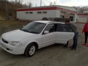 Mazda Familia 1.5 MT 1999 Mazda Familia 1.5 MT 1999