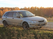 Mazda 323 1.5 MT 1999