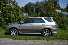 Toyota Harrier 3.0 AT 2001
