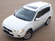 Mitsubishi Outlander 2.4 CVT 4WD 2012 Mitsubishi Outlander 2.4 CVT 4WD 2012
