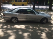 Mercedes-Benz E-Класс 320 CDI 5G-Tronic 2001 Mercedes-Benz E-Класс 320 CDI 5G-Tronic 2001