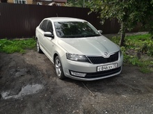 Skoda Rapid 1.6 AT 2015 Skoda Rapid 1.6 AT 2015