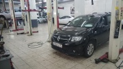 Renault Sandero 1.6 MT 2015 Renault Sandero 1.6 MT 2015