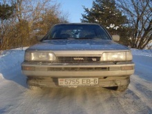 Toyota Camry 2.5 MT Overdrive 1990