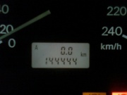 Mitsubishi Carisma 1.6 MT 2003