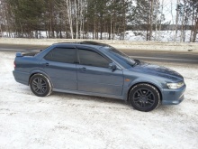 Honda Accord 2.0 MT 2000