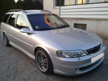 Opel Vectra 2.5 MT 1999 Opel Vectra 2.5 MT 1999