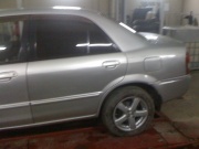 Mazda Familia 1.5 AT 2000 Mazda Familia 1.5 AT 2000