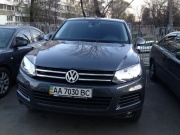Volkswagen Touareg 3.0 TDI Tiptronic 4Motion 2012 Volkswagen Touareg 3.0 TDI Tiptronic 4Motion 2012